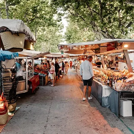 48m For 4 At 10mn Walk From The Beach! Six-Fours-les-Plages